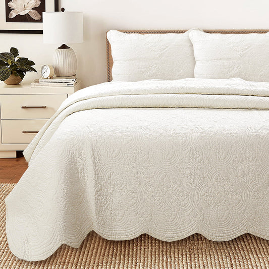Serenity Ivory Victorian Cotton Quilt Bedding Set