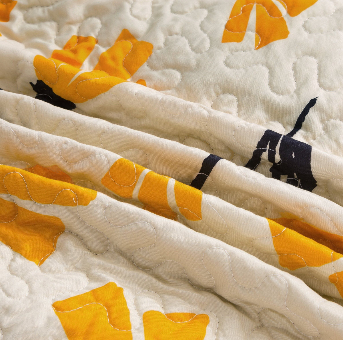 DaDa Yellow Fleur Floral Quilt Set