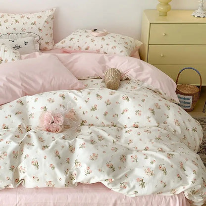 Soft Elegant Flower Quilt & Bed Linen Set