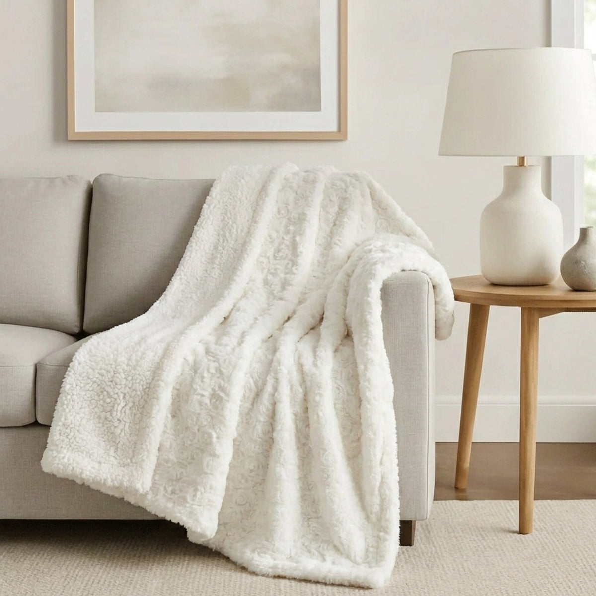 White Roses Faux Fur Sherpa Throw Blanket