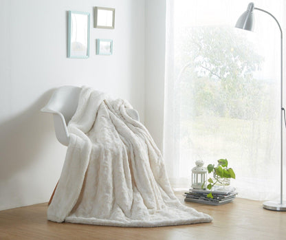 White Roses Faux Fur Sherpa Throw Blanket