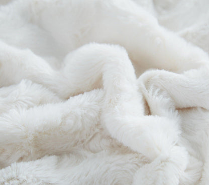 White Roses Faux Fur Sherpa Throw Blanket