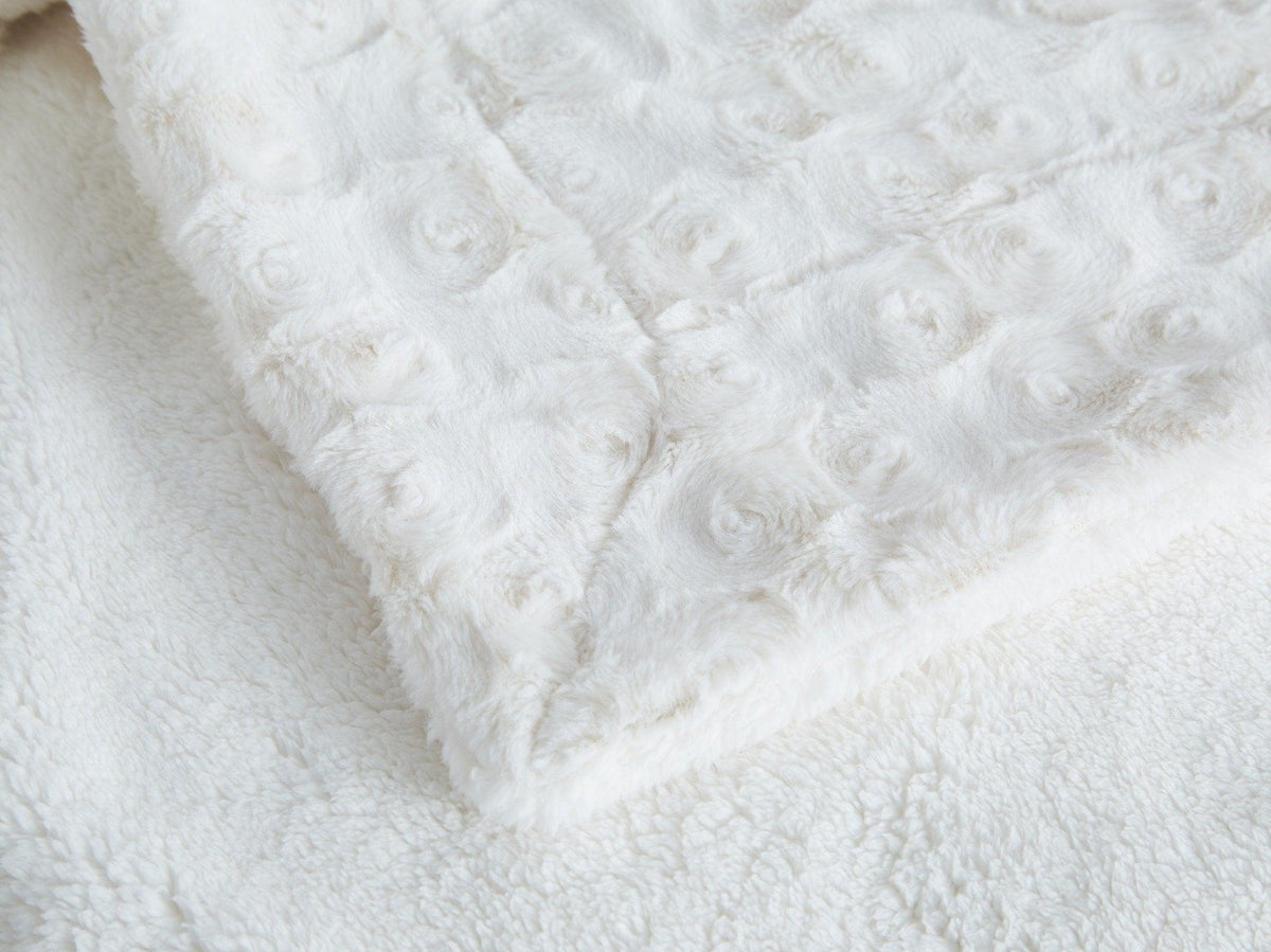 White Roses Faux Fur Sherpa Throw Blanket