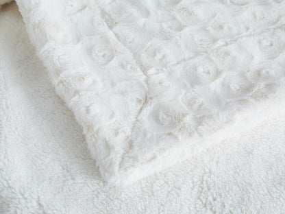 White Roses Faux Fur Sherpa Throw Blanket