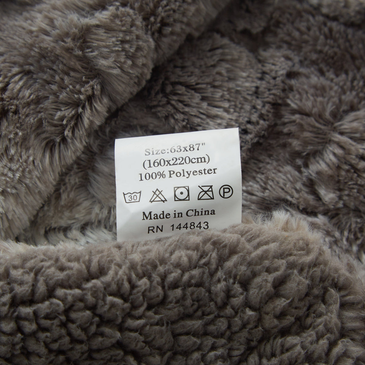 Tache Silver Snow Giraffe Faux Fur Throw Blanket