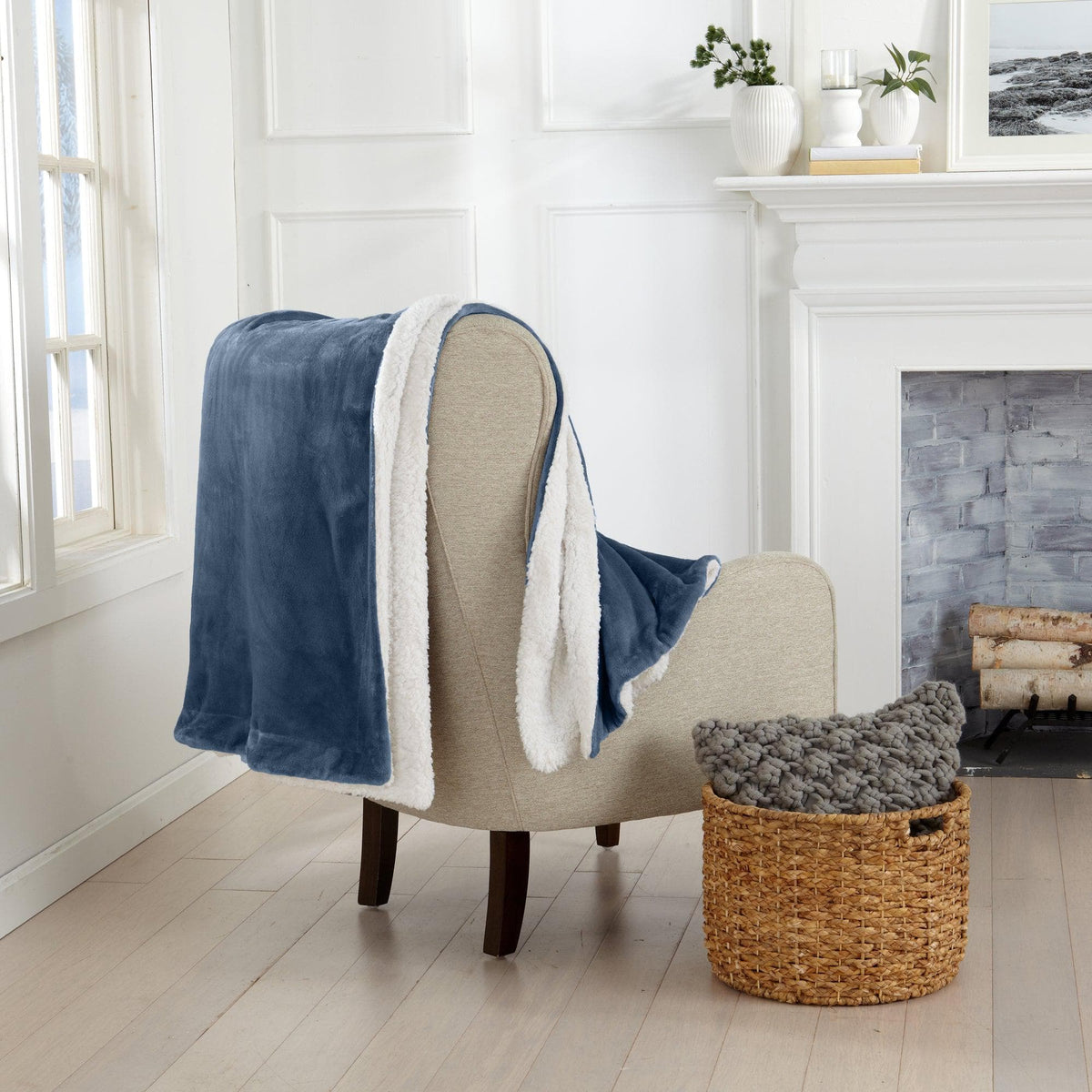 Velvet Plush Sherpa Luxury Bed Blanket