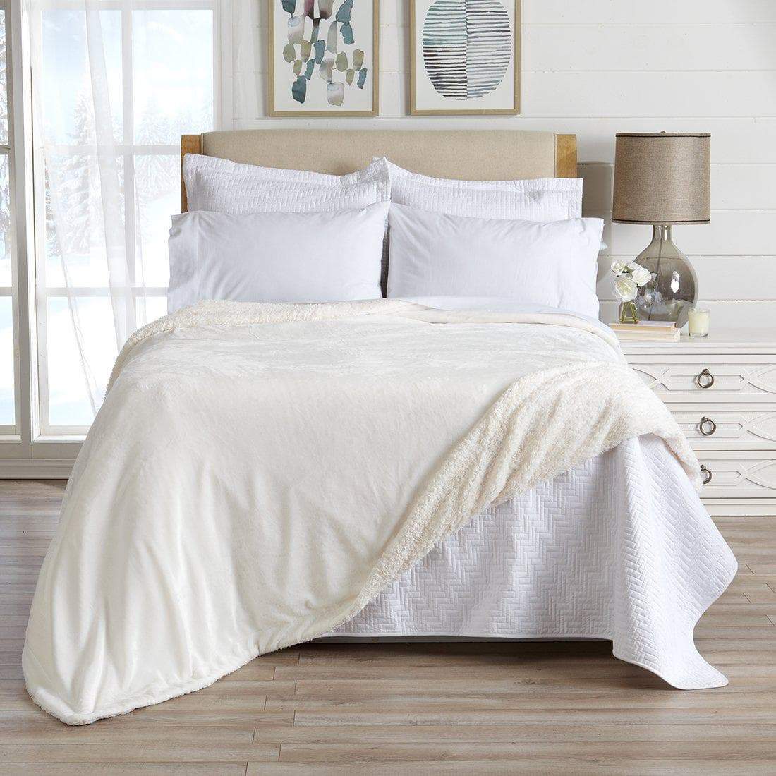 Velvet Plush Sherpa Luxury Bed Blanket
