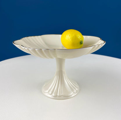 Vintage Pearlescent Tea Cups & Saucers
