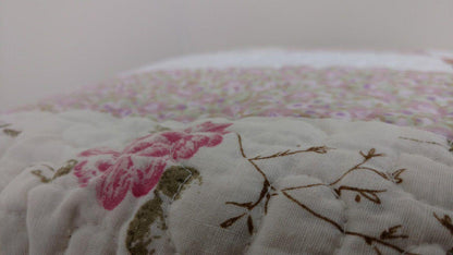 DaDa Bedding Floral Patchwork Quilt Set