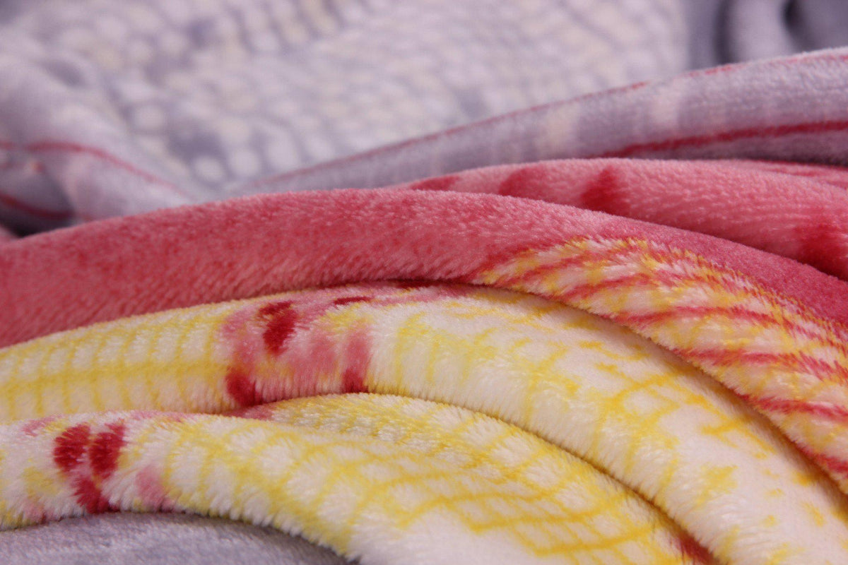 Seashore Floral Fleece Throw Blanket
